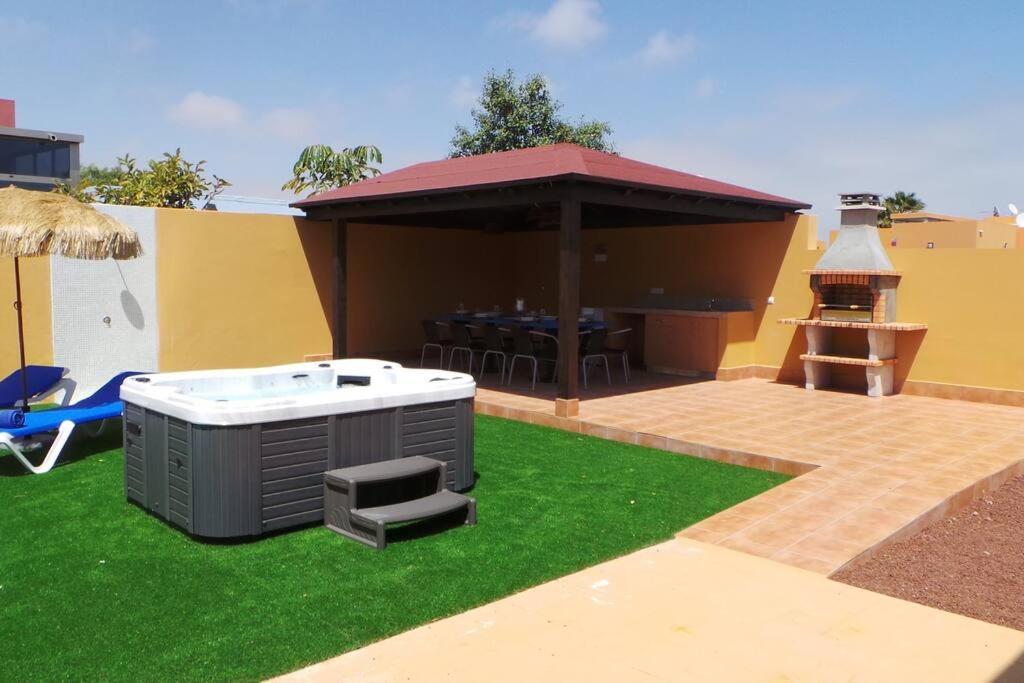 Luxury Villa At Golf Course Costa De Antigua Ngoại thất bức ảnh